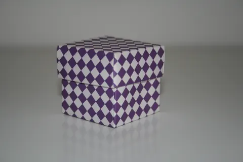 Cubic box