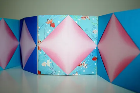 Modular photo frame by Tomoko Fuse