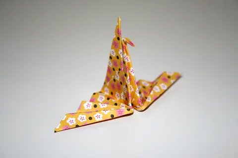 Nesting crane